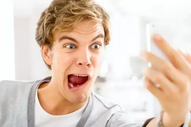 L'abus de selfies révèlerait des tendances psychopathes