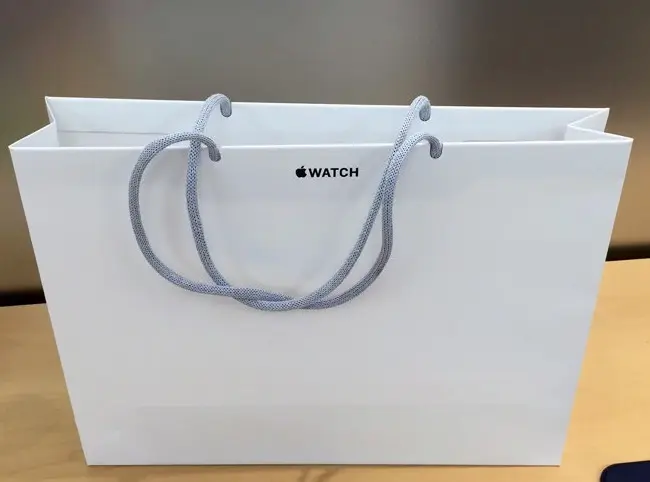 Les sacs en plastique des Apple Store vont devenir collector