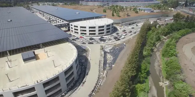 L'Apple Park, Roi du parking en Californie !