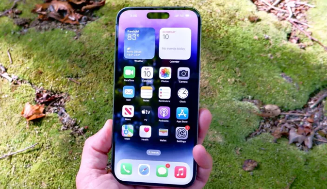 Test des iPhone 14 et 14 Pro : premiers avis mitigés