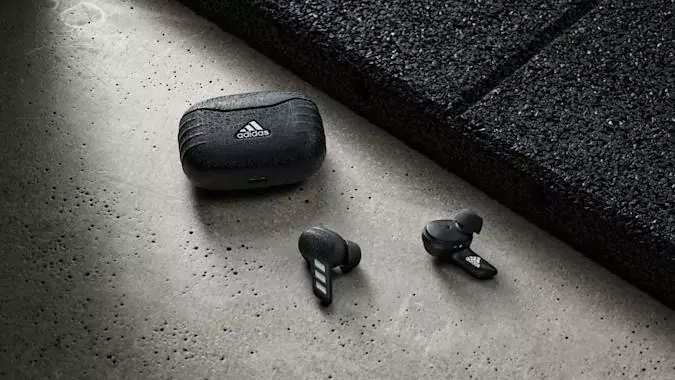 Adidas propose une nouvelle paire d'écouteurs True Wireless avec ANC à 189€