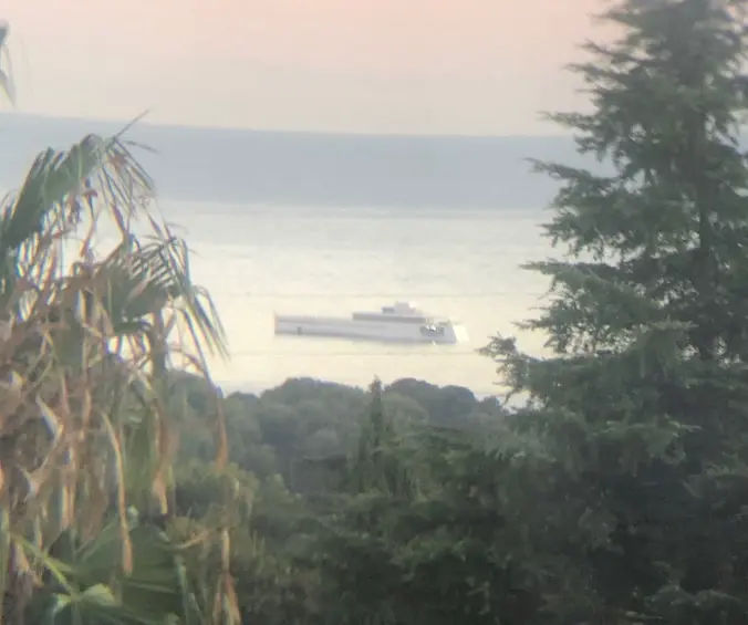 L'image du jour : le "yacht de Steve Jobs" visible en France, à la Ciotat