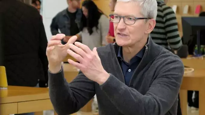 Tim Cook débarque en Suisse pour un p'tit dej avec Trump