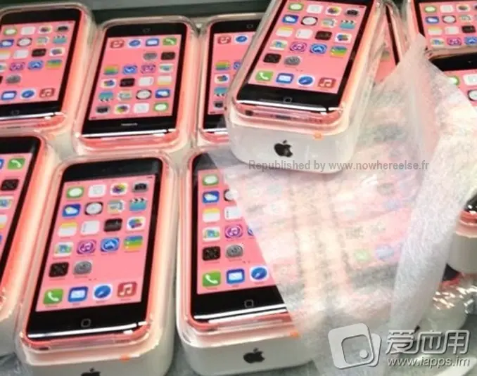 La photo du jour : des iPhone 5C bien emballés ?