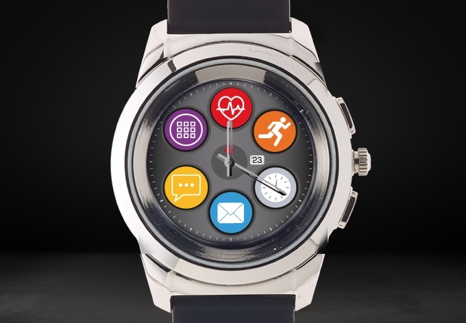 ZeTime : MyKronoz a une solution pour afficher l'heure en permanence sur une smartwatch