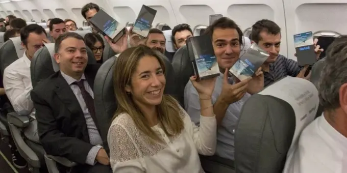 Après l'interdiction du Note7 dans les avions, Samsung offre 200 Galaxy Note 8 à des passagers