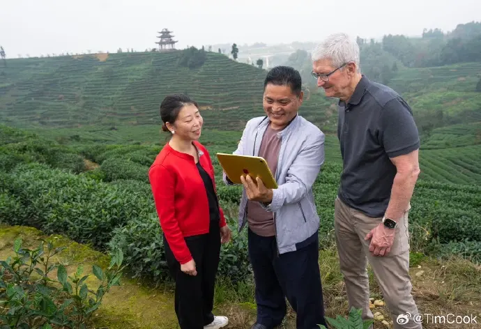 Tim Cook entame une petite tournée en Chine pour relancer l’iPhone 15 !