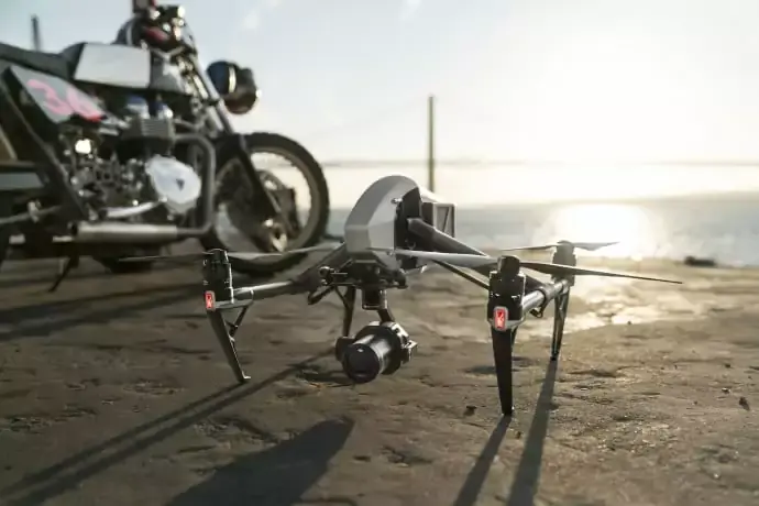 DJI dévoile sa nouvelle caméra cinéma Zenmuse X7 qui filme en 6K