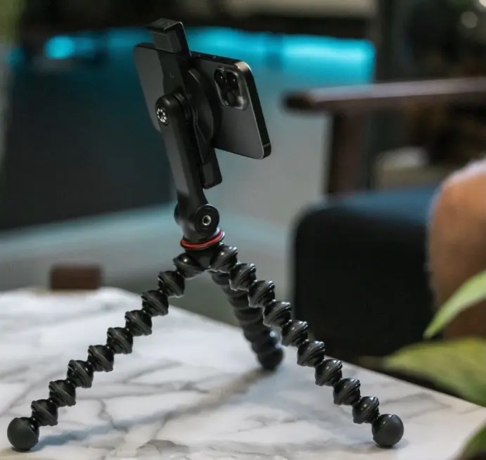 Des supports MagSafe par le créateur du GorillaPod (+promos)