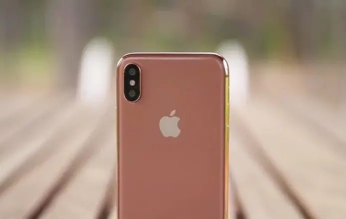 L'iPhone X "blush gold" serait entré en production