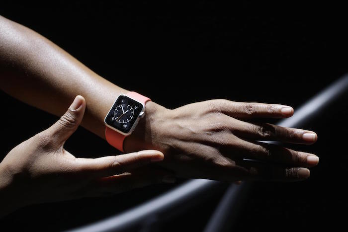 #CES : TapSense veut afficher des pubs sur l'écran de l'Apple Watch