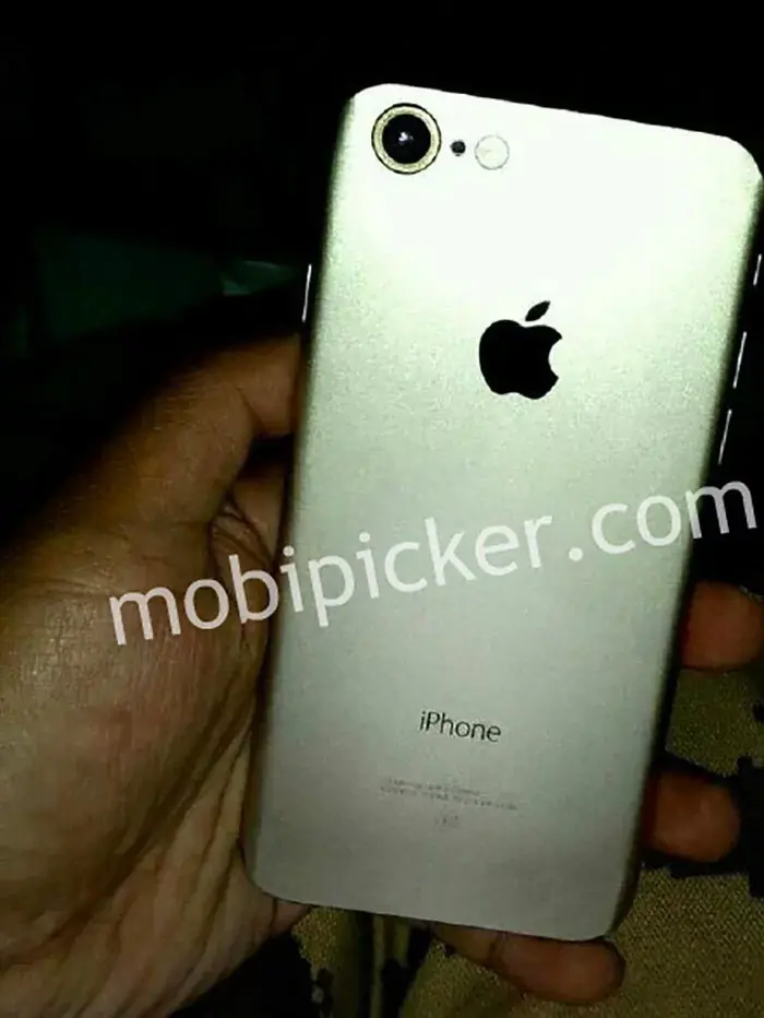 iPhone 7 : un prototype assemblé en photo ?