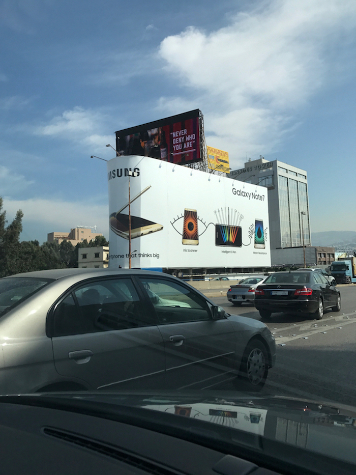 L'image du jour : le Galaxy Note7 est encore une star à Beyrouth