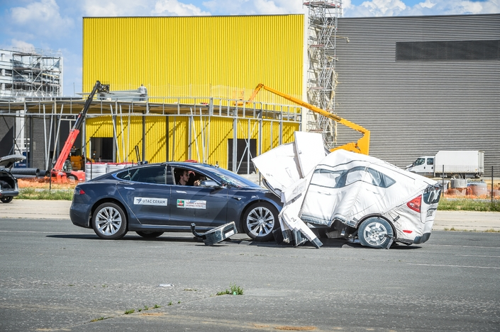 Vidéo : les voitures semi-autonomes actuelles montrent rapidement leurs limites