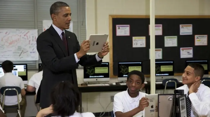 Apple aidera Obama à connecter les écoles à hauteur de 100 millions de dollars