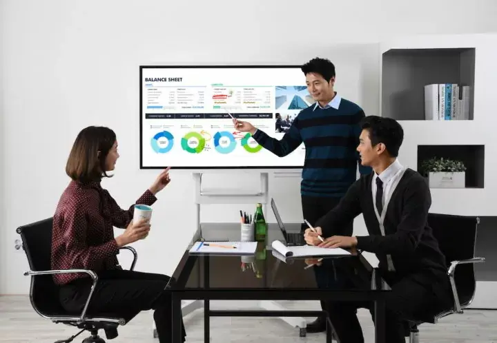 #CES : le tableau blanc Samsung Flip veut faire de l'ombre au Surface Hub