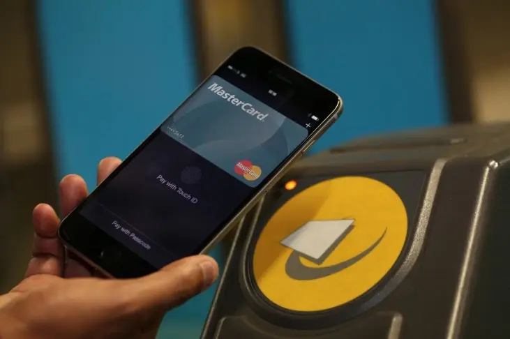 Mastercard offre les transports londoniens aux utilisateurs d'Apple Pay