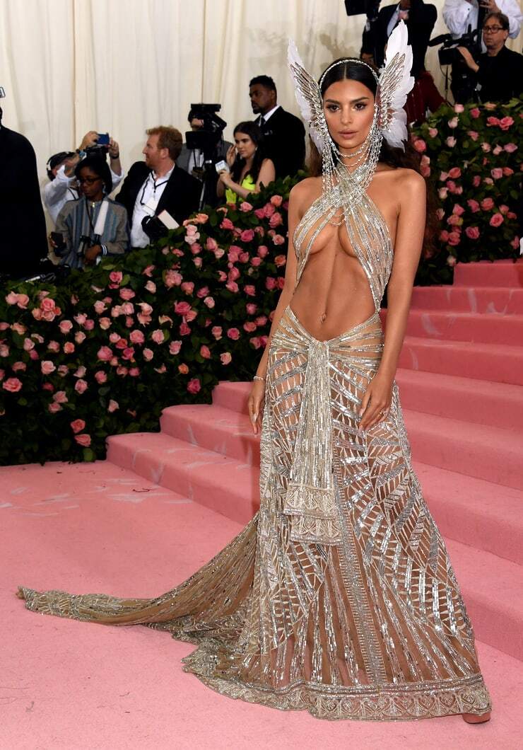 People : JLo, Lily Collins, Céline Dion, Pamela Anderson, Lady Gaga et Emily Ratajkowski