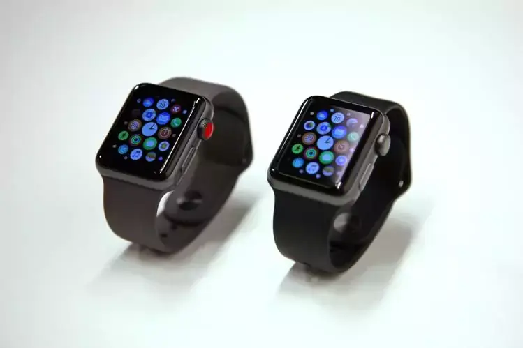 Revue de tests peu élogieux des Apple Watch Series 3