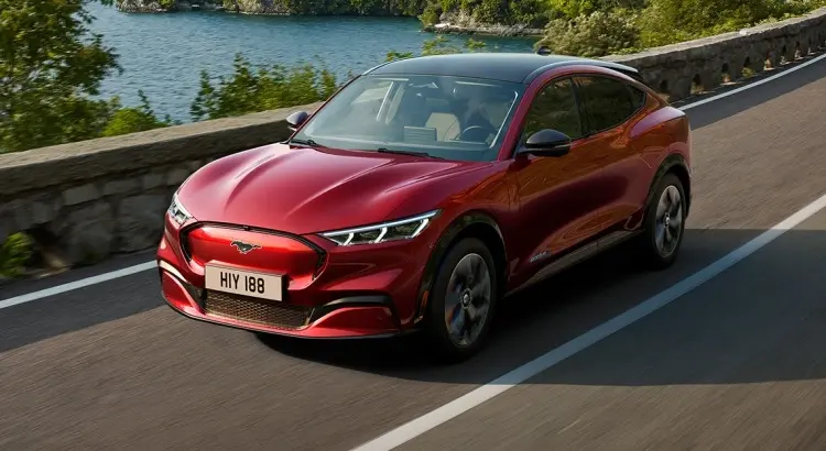 VE : nouvelles Tesla Model S/X en approche, Mustang Mach E retardée et Mercedes EQA