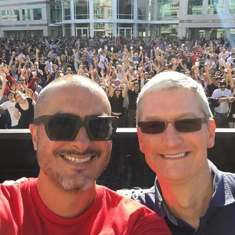 Une grosse "Beer Bash" à Cupertino pour les 40 ans d'Apple (photos)