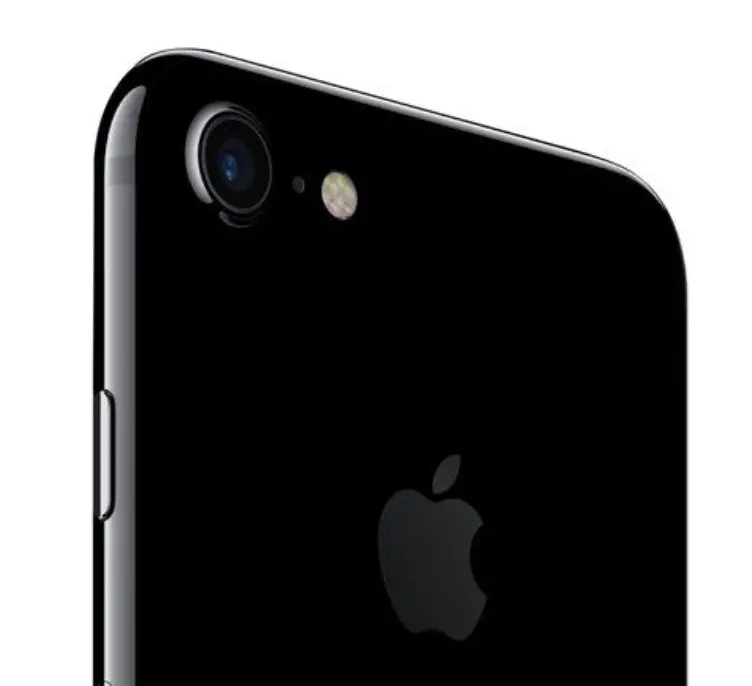 Bon plan : iPhone 7 128Go à 720€,  iPhone 6 (refurb) à 273€, iPhone 5s à 163€ et iPhone SE