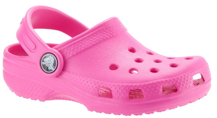 Tout le soin du détail d'Apple dans les coques Crocs (ou pas)