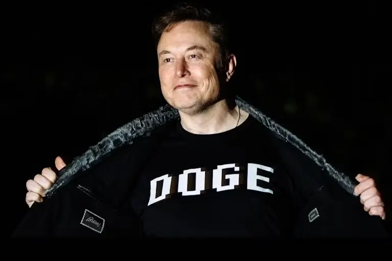 Tesla ou Maison Blanche ? Le choix d’Elon Musk !