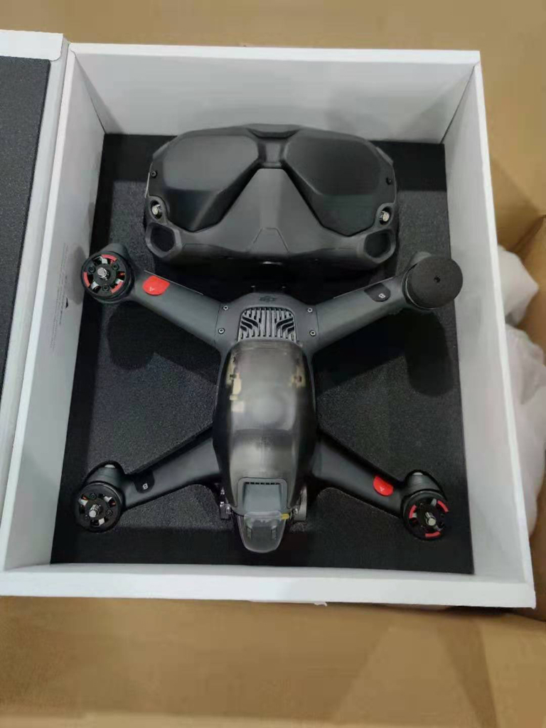 L'image du soir : un kit FPV complet en préparation chez DJI ?