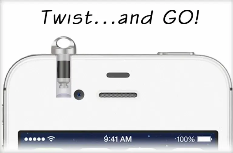 Un accessoire pour tenir son iPhone en laisse (ou en collier) avec une lani&egrave;re