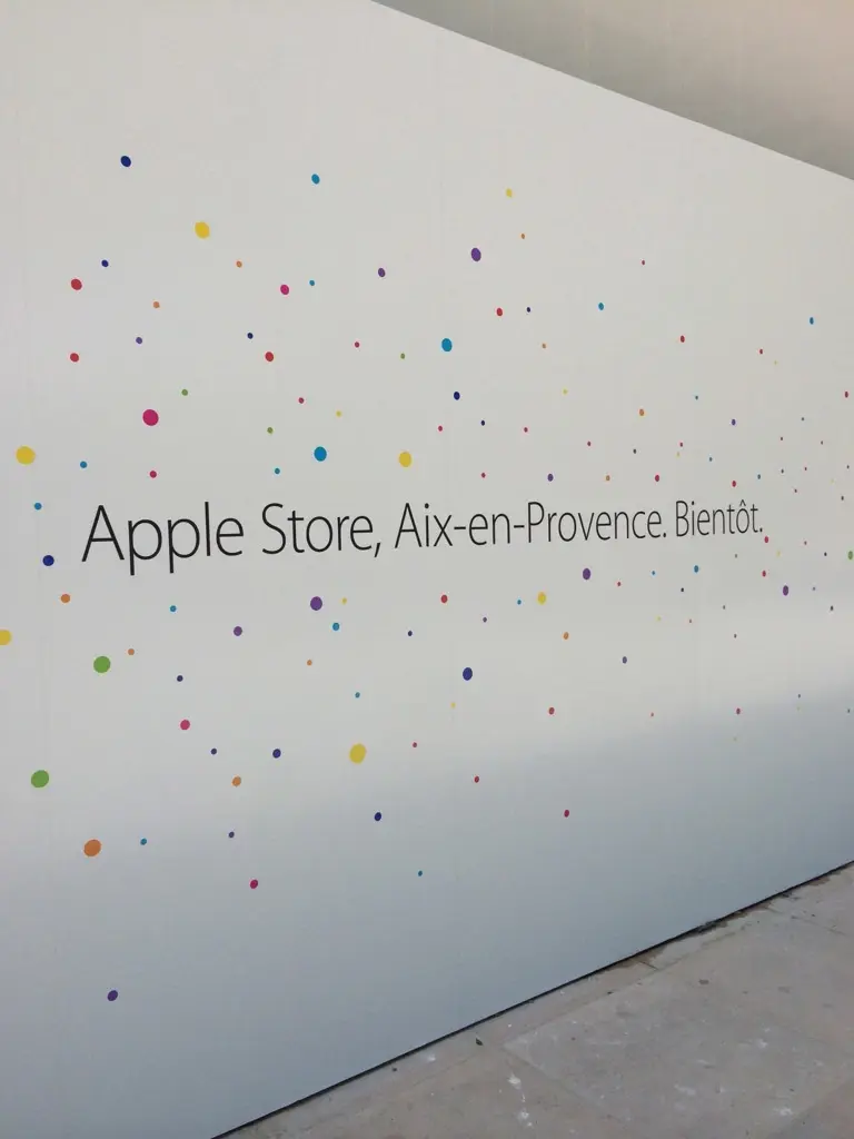 Quelques jolies photos de l'Apple Store d'Aix-en-Provence avant l'ouverture (prochaine)