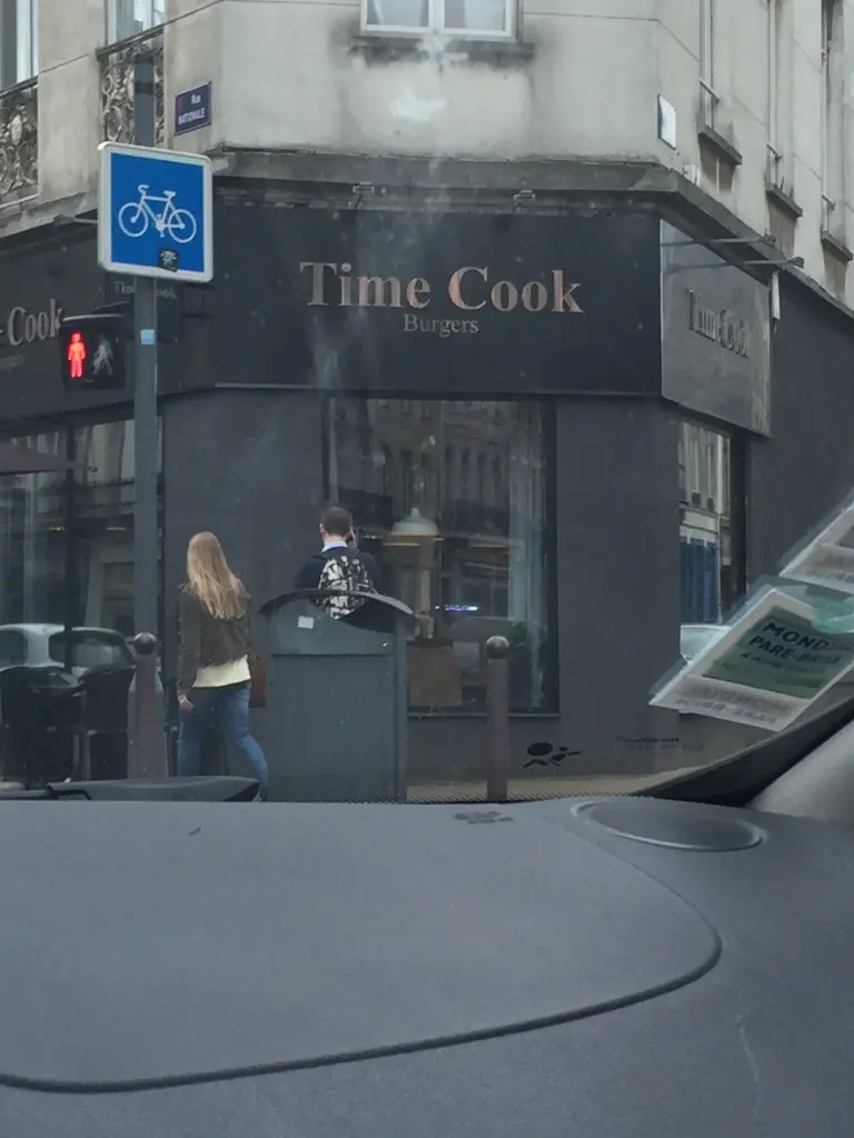 L'image du jour : quand Tim Cook inspire les restaurateurs lillois