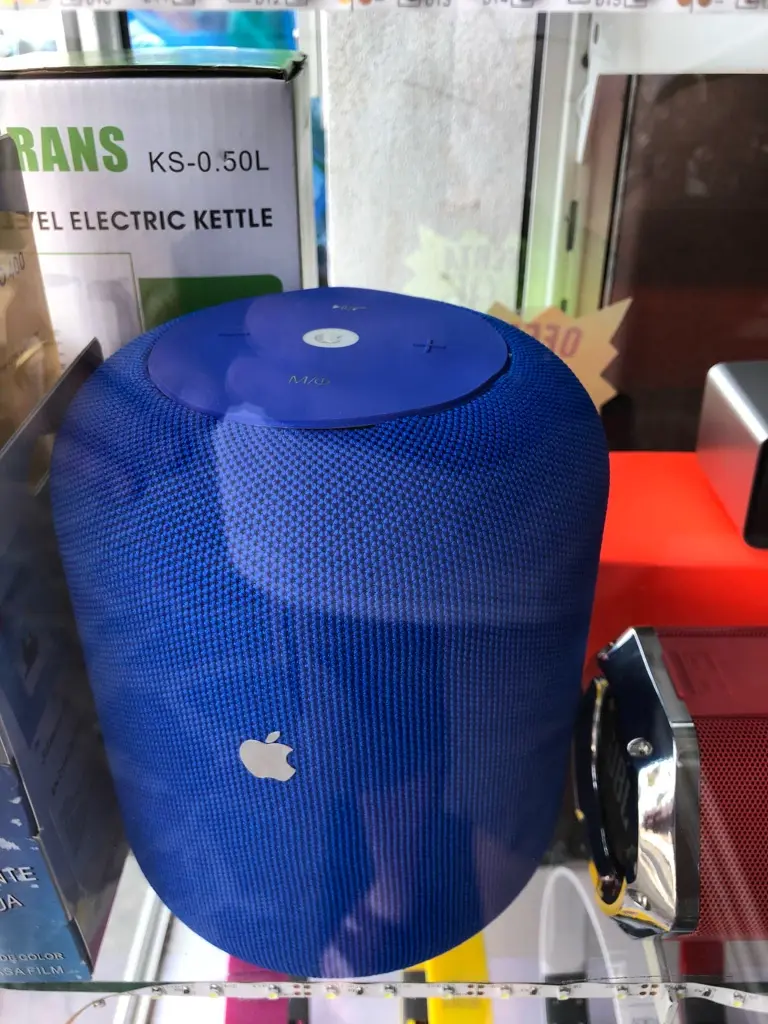 L'image du soir : le HomePod existe aussi en bleu et à 95€