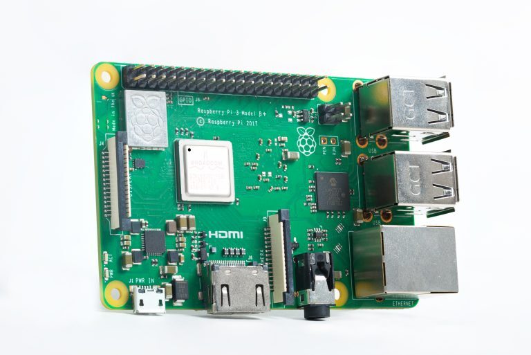 Un nouveau Raspberry Pi 3 (Model B+), un peu plus rapide (qui arrive à point nommé)