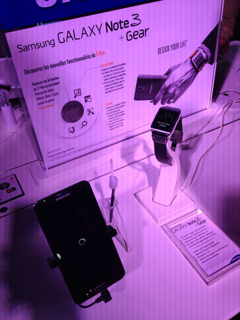 Samsung a fait son show hier à Paris : la Galaxy Gear à l'honneur