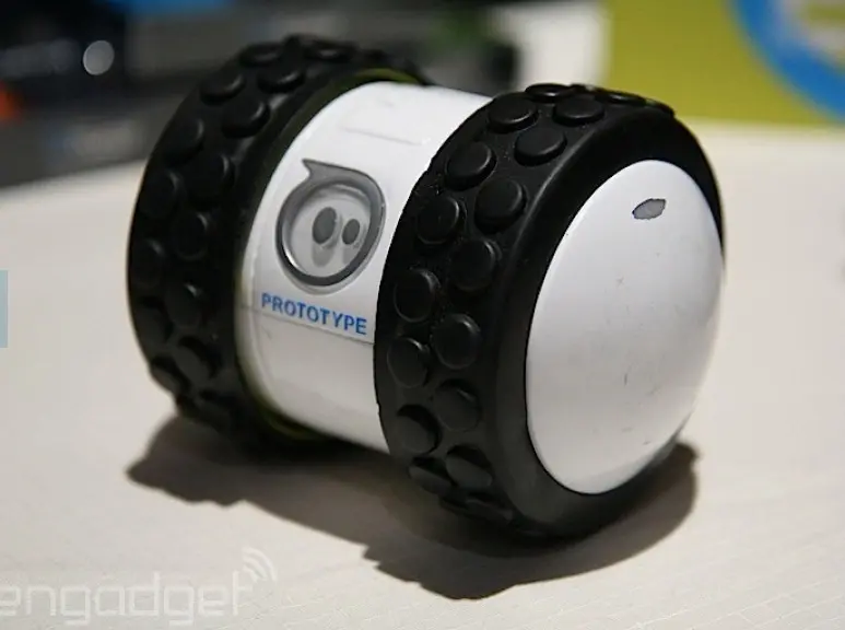 CES : la Sphero 2B roule les mécaniques