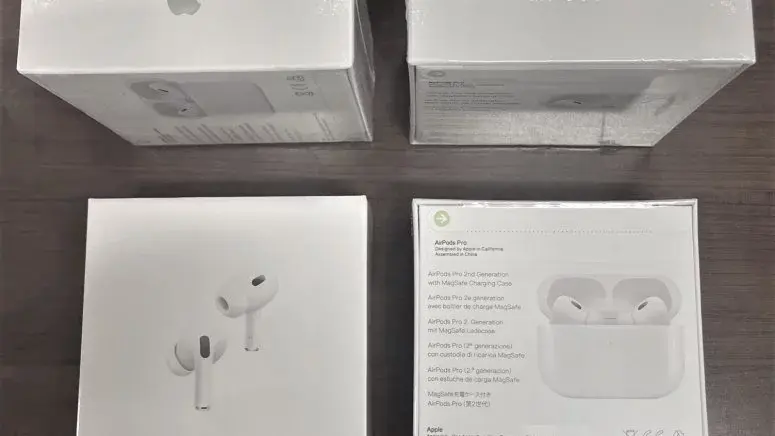 Encore une saisie record d'AirPods et d'Apple Watch contrefaits