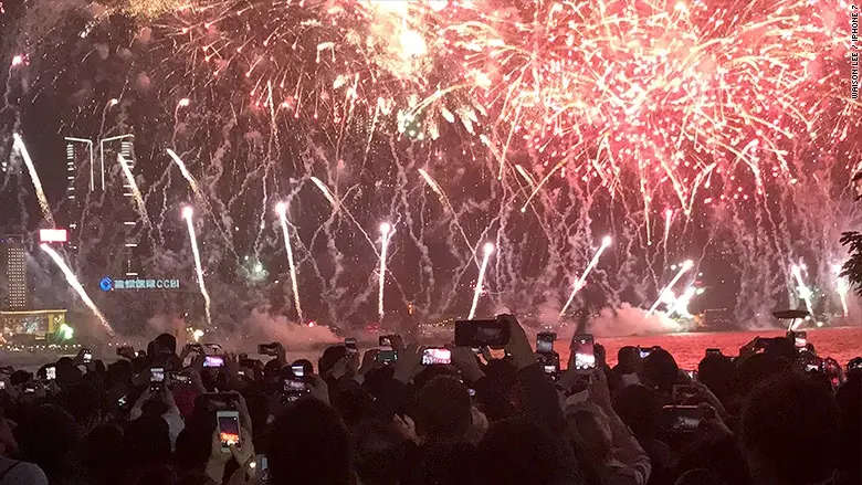 L'image du jour : le passage à 2017 vu par un iPhone 7