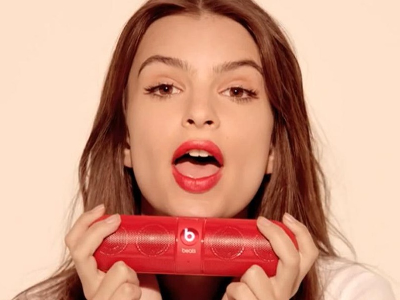 People : Emily Ratajkowski et Miranda Kerr sont des coeurs à prendre
