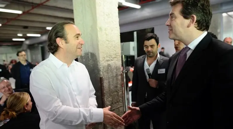 Iliad / T-mobile : quand Arnaud Montebourg et Xavier Niel font la paix