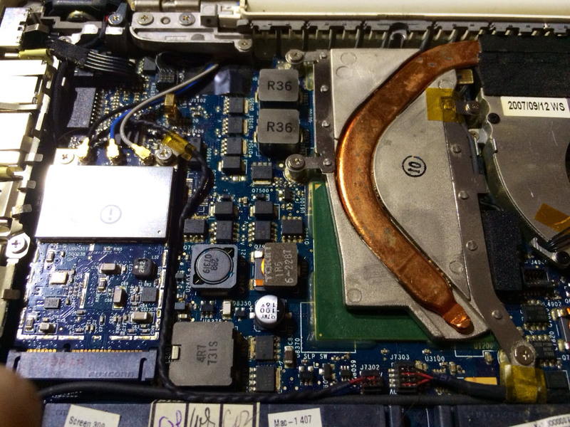 Illustration : Avant de changer de MacBook Pro... essayez de le nettoyer !