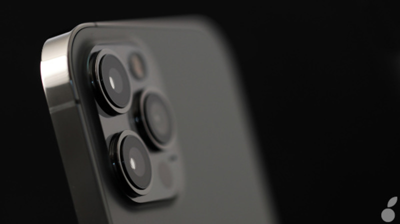 Illustration : Des iPhone 13 légèrement plus épais et une encoche plus fine ?