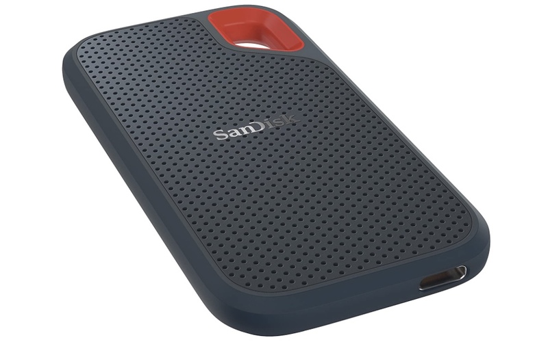 Illustration : Promos : casque Bose 700 à 252€, Jabra Active 65t à 89€, SSD USB-C SanDisk 1To à 129€