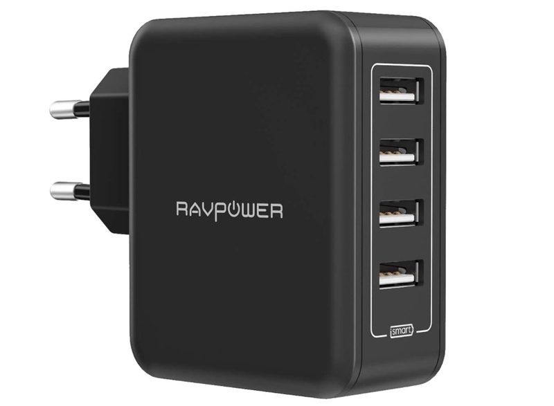 Illustration : Promos : support d'ordinateur à 35€, chargeur voiture à 5€, chargeur 60W 6 USB à 17€