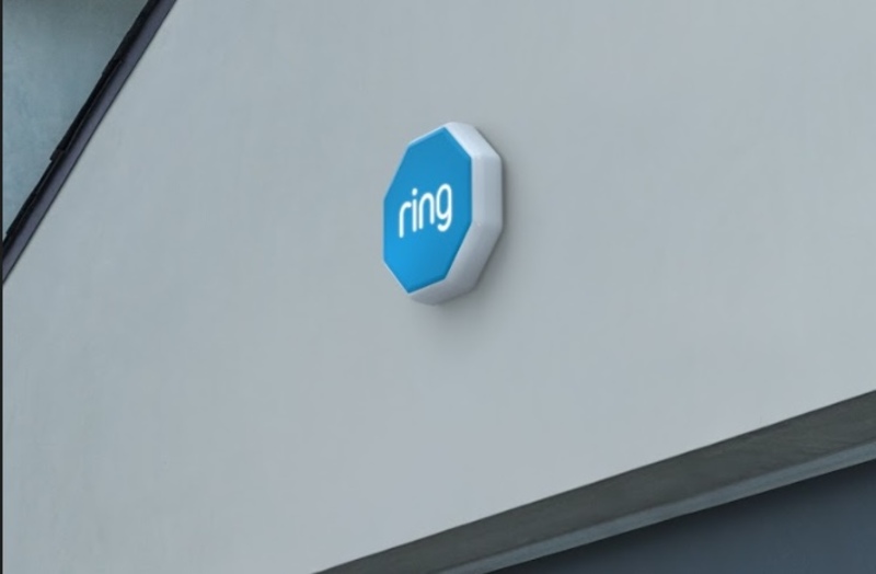 Illustration : Une sirène d'extérieur et une nouvelle génération d'alarme chez Ring
