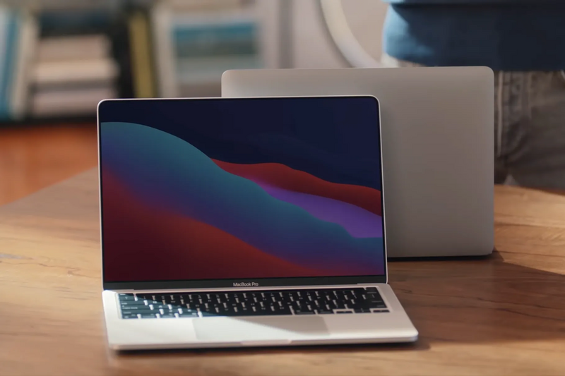 Illustration : Insolite : les MacBook M1 sont plus jolis dans les pubs Intel qu'en vrai