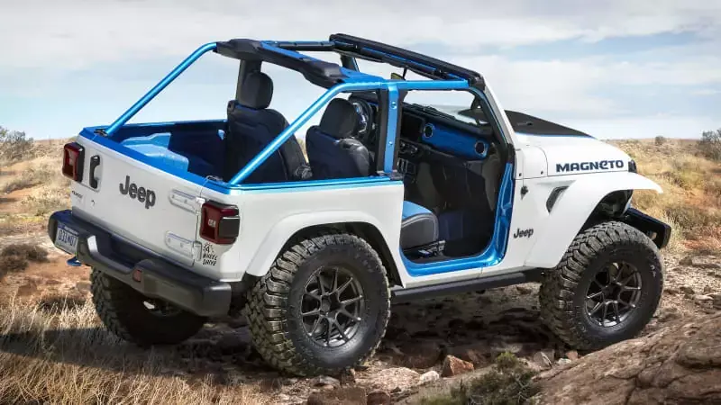 VE : Jeep présente un prototype de "Wrangler Magneto" (avec une boite de vitesses)