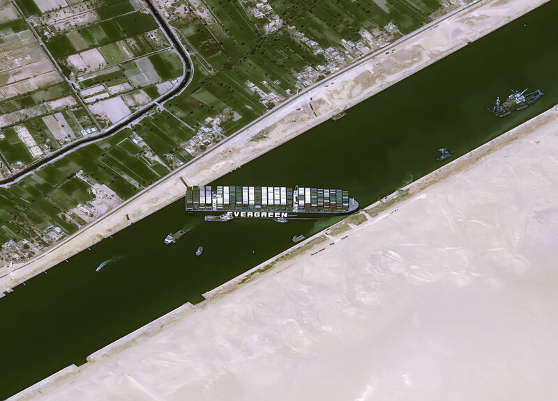 Illustration : Les expéditions de semi-conducteurs touchées par le blocage du Canal de Suez