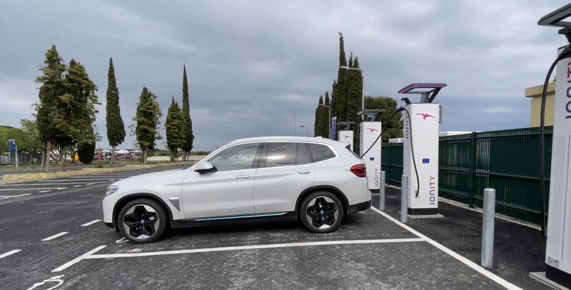 Illustration : VE : l'objectif des 100 000 points de recharge fin 2021 semble hors d’atteinte