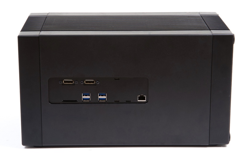 Illustration : eGPU : le vaporware BlackBeast Pro revient, certifié Thunderbolt